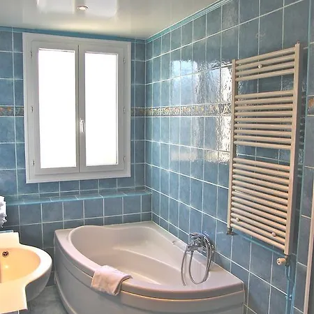 Spacious Champ De Mars Apartman Párizs
